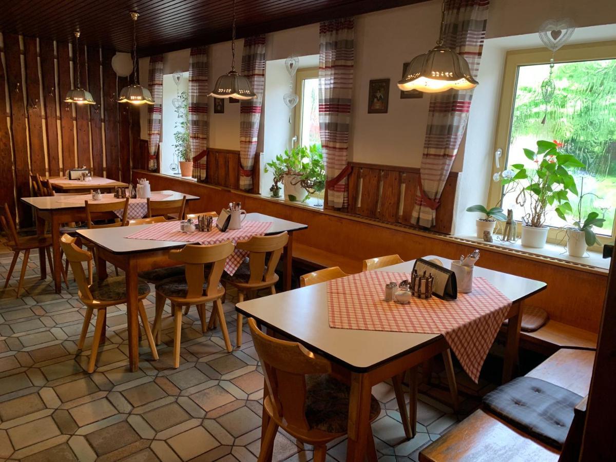 Landgasthof Achatz Arrach Exterior foto